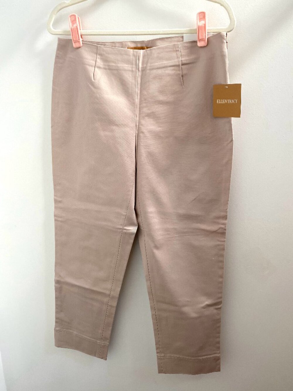 Ellen Tracy Linda Slim Ankle Dress Pants in Biscuit NWT Size 6